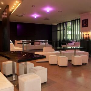 foto money club milano 8