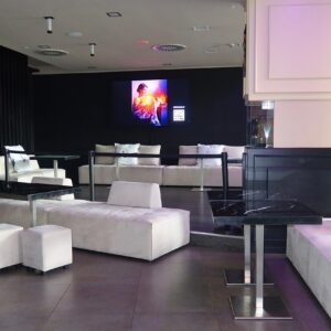 foto money club milano